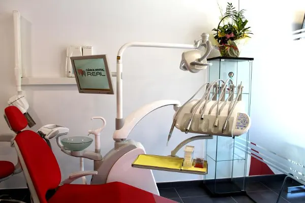 Clínica Dental Real