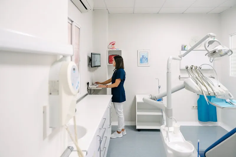 Clínica Dental M.Arroyo - Parla