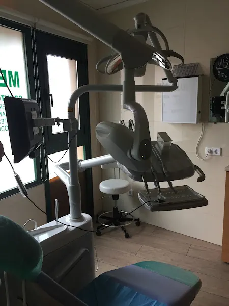 Clínica Dental Mecosalud - Clínica dental en Villanueva de la Torre - foto 2