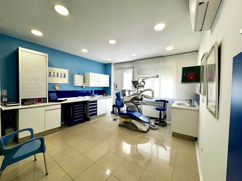 Doctores Maroto Odontoestomatologos S.l. - Dentista en Madrid - foto 2