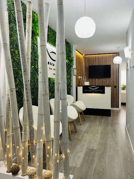 Clínica Dental Dres. Alvarado