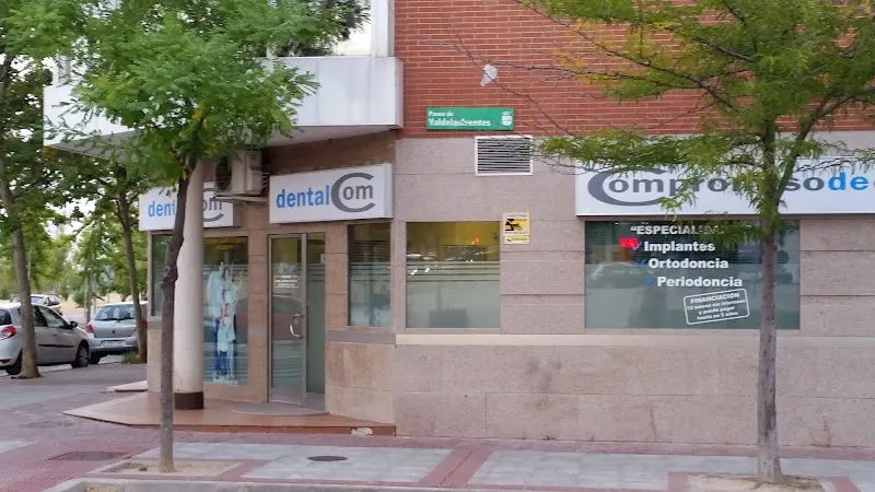 DentalCom -Odontología Estética - - Alcobendas