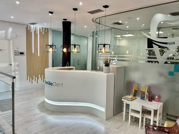 Clínica Dental SmileDent Pinto - Pinto