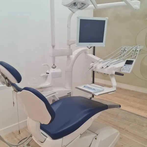 Clínica Dental Maqueda 101