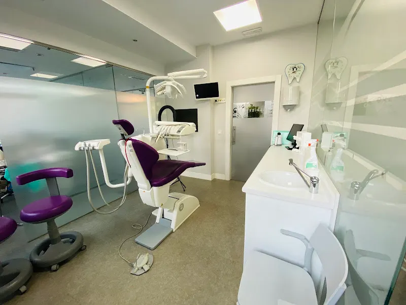 Centro Dental Tamayo S.L.