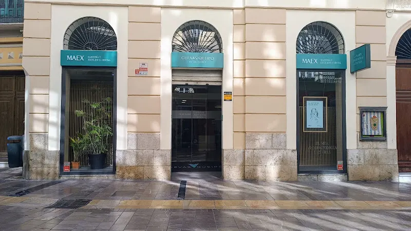 Clínica dental Cuevas Queipo – UNA CLÍNICA MAEX - Clínica dental en Málaga - foto 3
