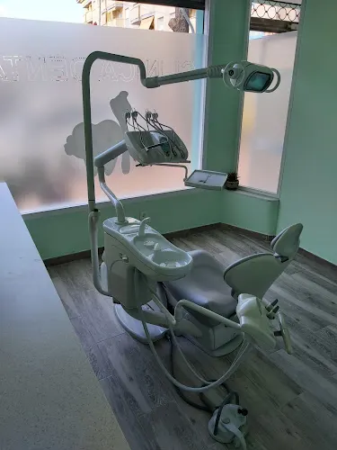 Clínica Dental Omega Dent