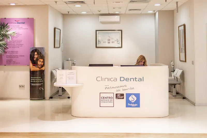 clínica dental de El Corte Inglés - Clínica dental en Málaga - foto 2