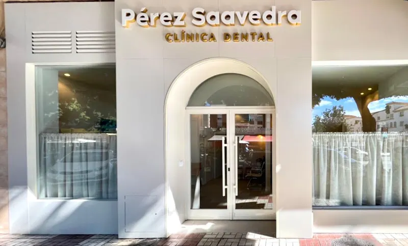 Clinica Dental Perez Saavedra - Clínica dental en Málaga - foto 2