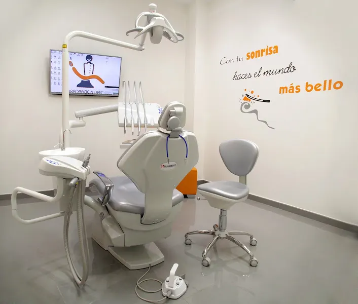 Corporación Dental | Tu dentista en Antequera - Clínica dental en Antequera - foto 2