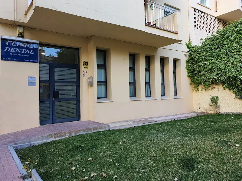 María José Tortosa Burgos - Clínica dental en Alhaurin el Grande - foto 2