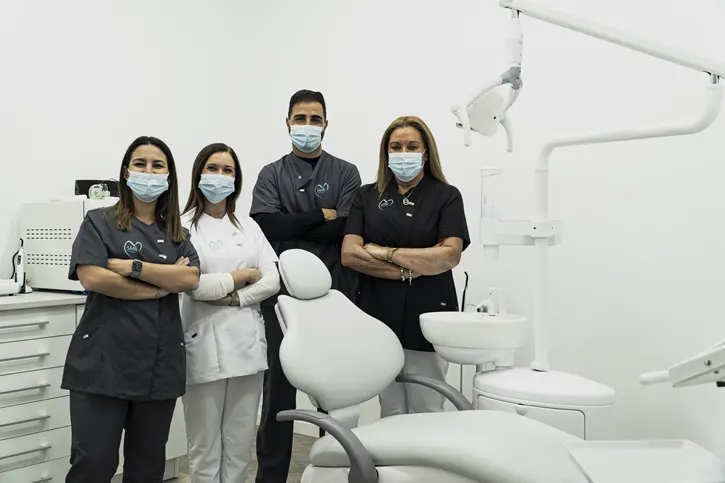 Clínica Dental SMR - Dentista en Antequera - foto 2