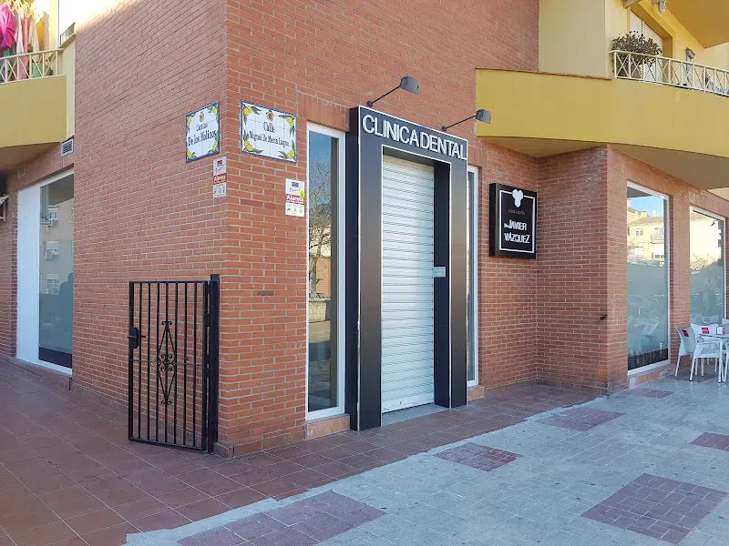 Clinica Dental Dr. Javier Vazquez - Dentista en Estepona - foto 2