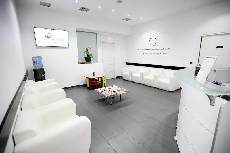 Clinica Dental B.Murri