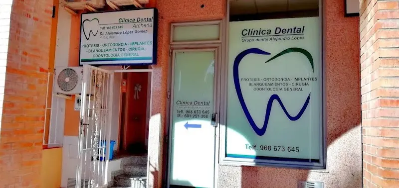 Clínica Dental Dr. Alejandro López - Dentista en Archena