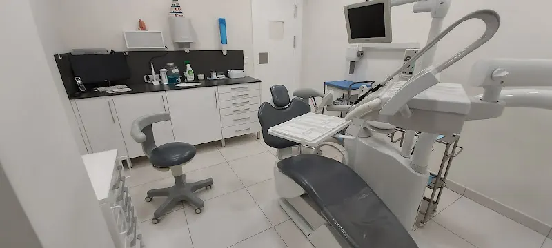 Clínica Dental Francisca García Díaz - Clínica dental en Alhama de Murcia
