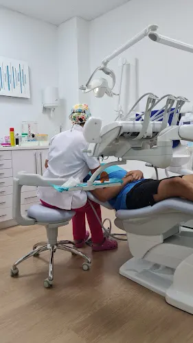 Clínica Dental Dra. Mari Ángeles Pérez - Bullas