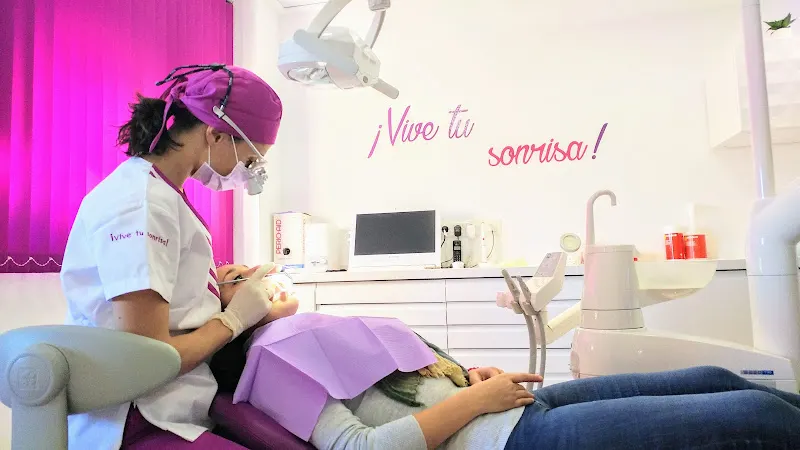 Laura Herencia - Clínica Dental