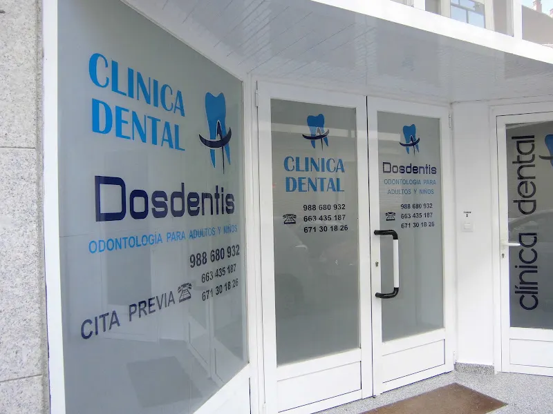 CLINICA DENTAL DOSDENTIS