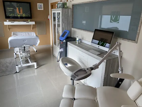 CLINICA DENTAL VIÑAS - Ourense