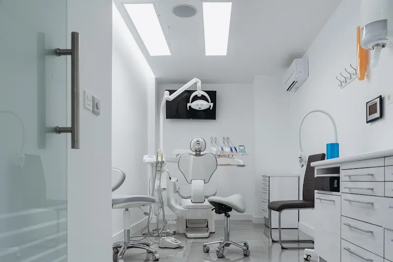 Clínica Dental Sonrisalud Palencia - Clínica dental en Palencia - foto 2