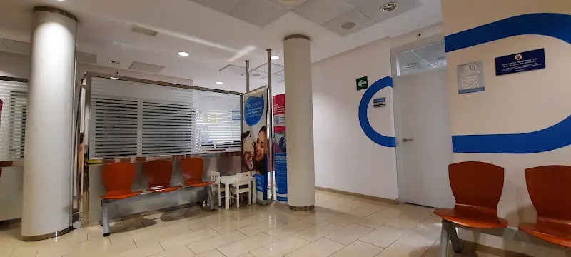 Clínica Dental Adeslas