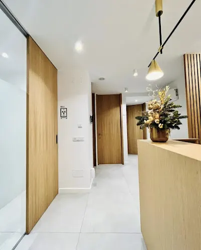 Clínica dental Martínez Y Menduiña