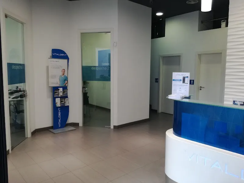 Clínica Dental Vitaldent - Pontevedra