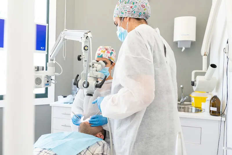Clínica Dental Garrido Madarnás - Pontevedra