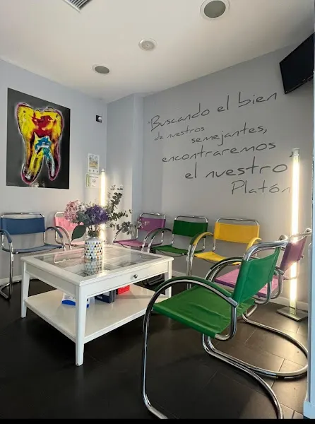 Clínica Dental Báez - Clínica dental en Salamanca