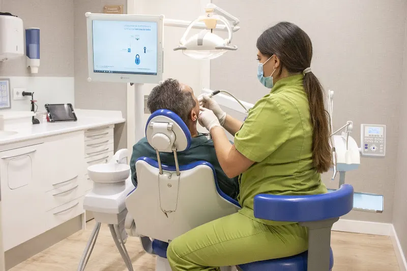 Clínica Dental Milenium Segovia - Sanitas