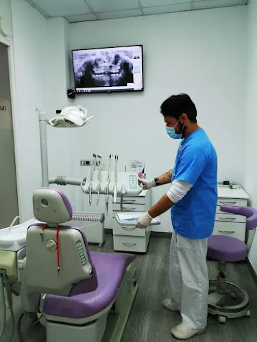 Dental Med | Clínica Dental Sevilla