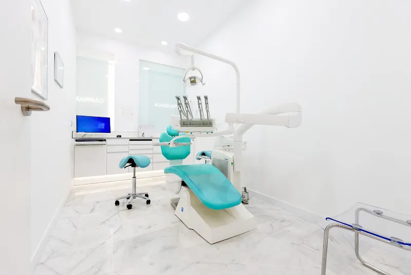 Clínica Dental Carranza (Ntra. Sra. de Gracia) - Clínica dental en Mairena del Aljarafe