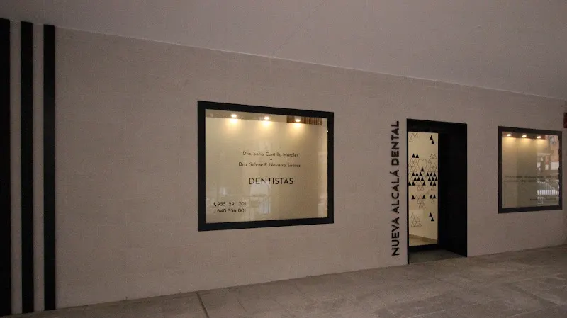 NUEVA ALCALÁ DENTAL - Clínica dental en Alcalá de Guadaíra - foto 2