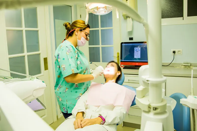 Clínica Dental Esperanza Lora