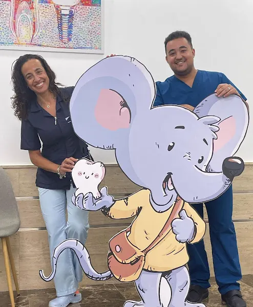 Clínica Dental María Azucena Plata Vega - Dentista en Utrera - foto 2