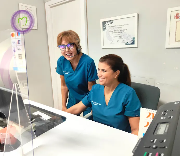Clínica Dental las Camelias