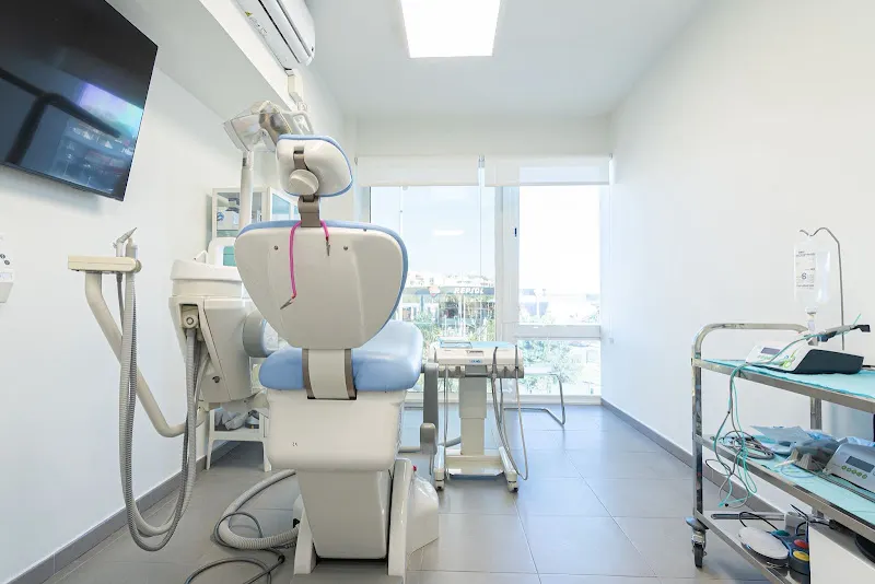 Clínica Dental OMID