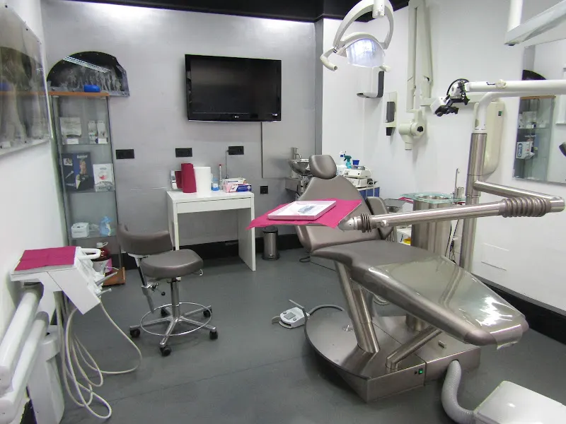 Saiz & Tauler Odontología - Clínica Dental en Arturo Soria