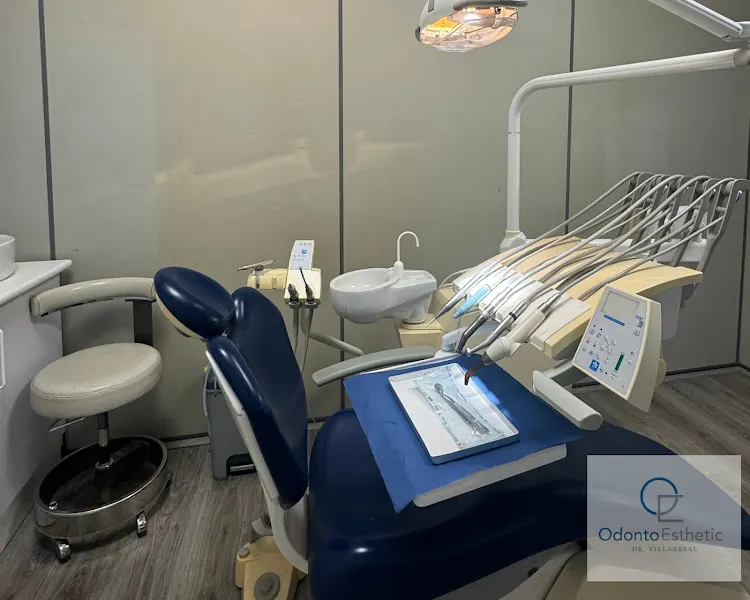 Odontoesthetic