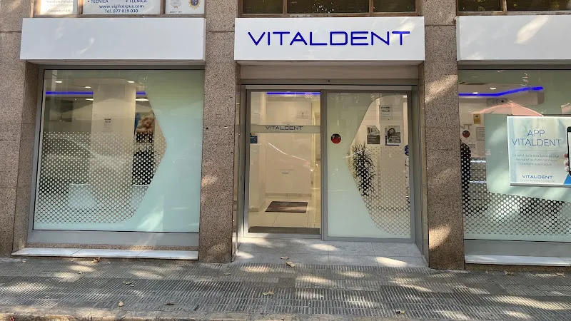 Clínica Dental Vitaldent - Clínica dental en El Vendrell - foto 2