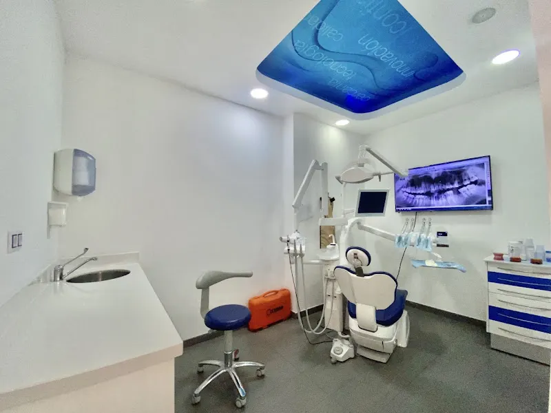 Clínica Dental Vitaldent - Clínica dental en Arona - foto 2
