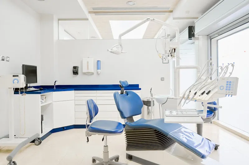 Clínica Dental Luis Naranjo | Dentista en Santa Cruz de Tenerife