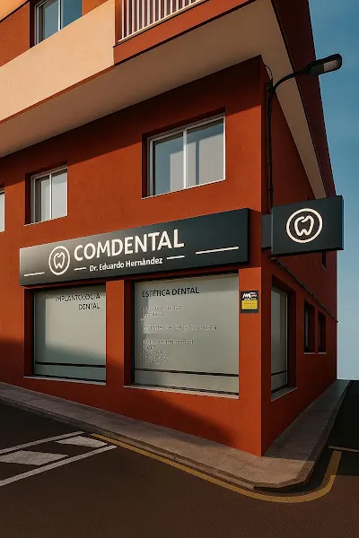 Comdental Centro de Odontología Multidisciplinar - Clínica dental en Los Realejos - foto 2