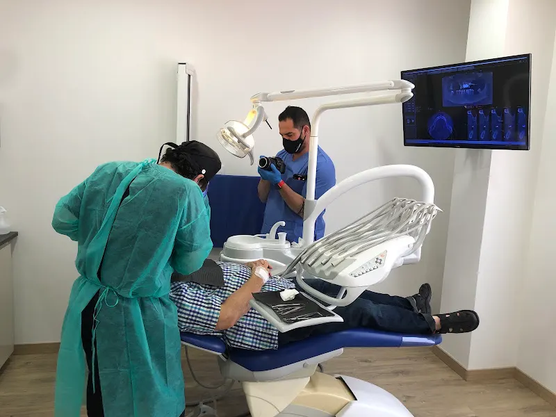 Atelier Dental