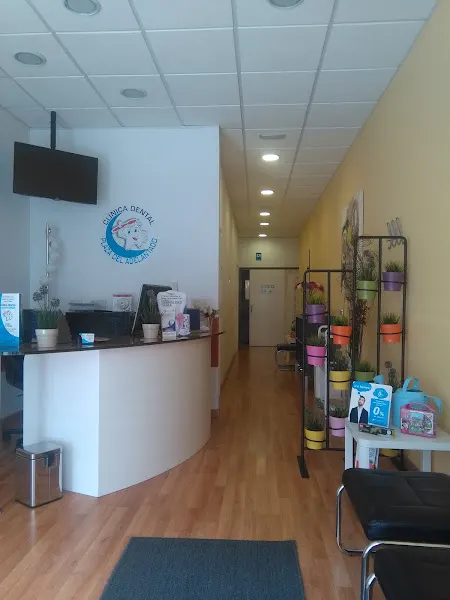 Clínica Dental Plaza del Adelantado