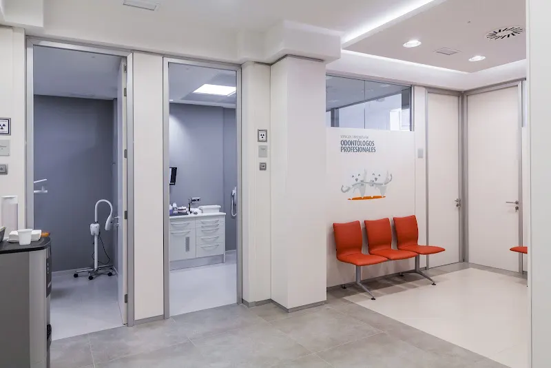 Clinica Dental Caser Tenerife Norte - Santa Cruz