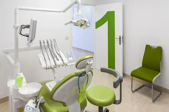 Clínica Dental Dr. Alonso