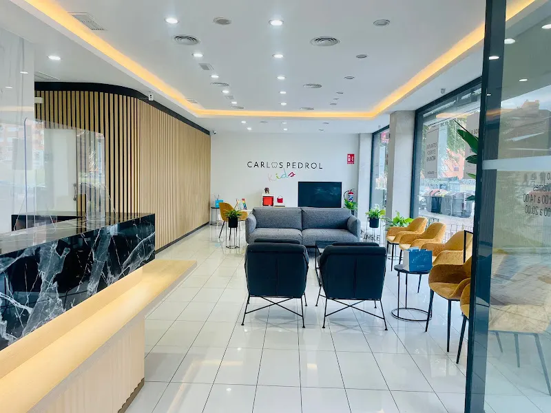Carlos Pedrol - Clínica Dental Las Rosas