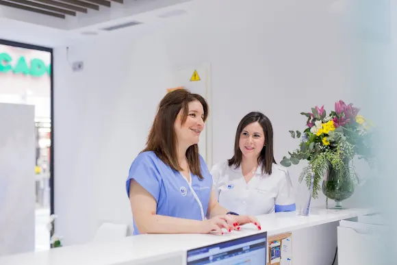 Clínica Dental Dr. Maroto y Dra. Vellón | Villacañas - Alcázar de San Juan